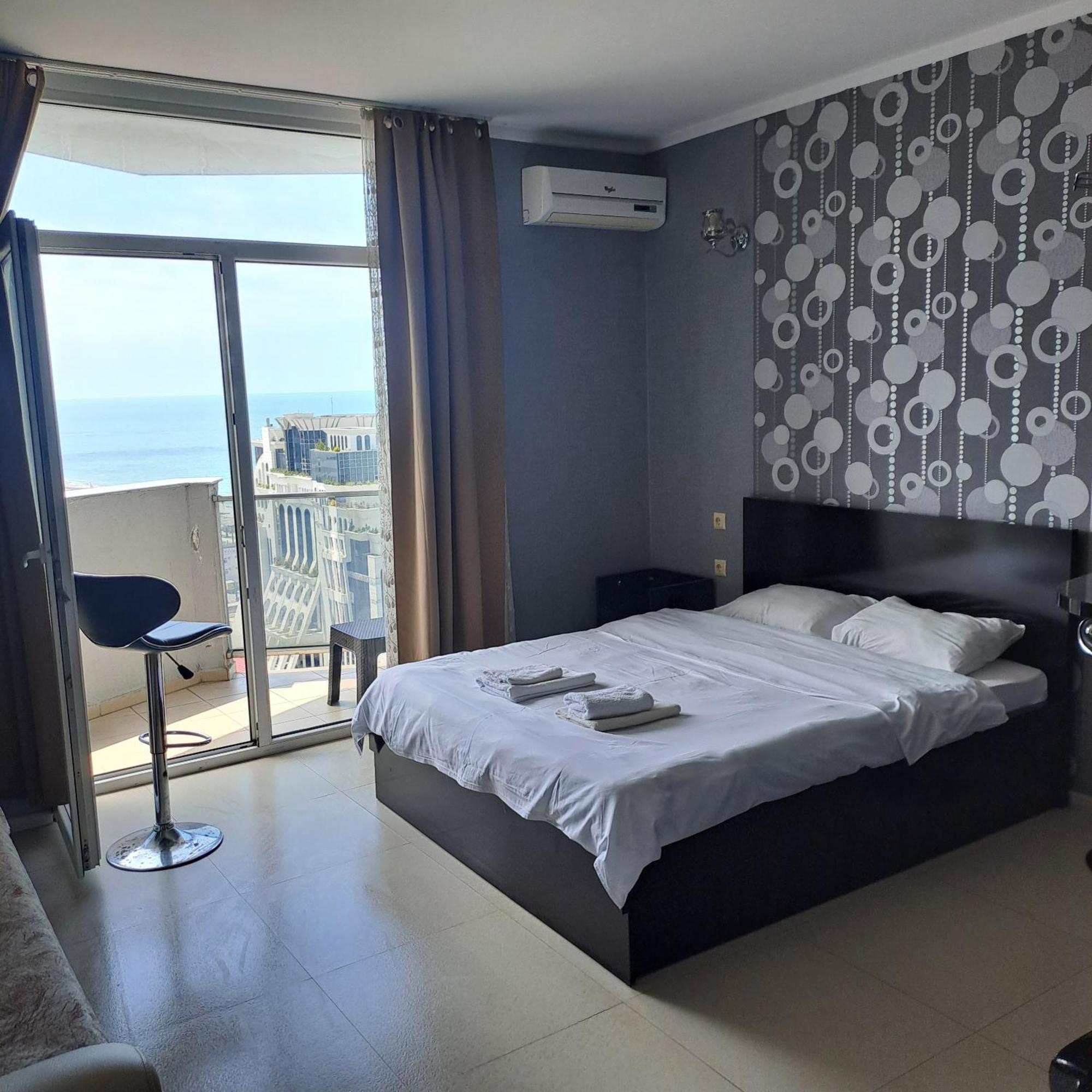 Apartamento Welcome Orbi Batumi Sea View Exterior foto